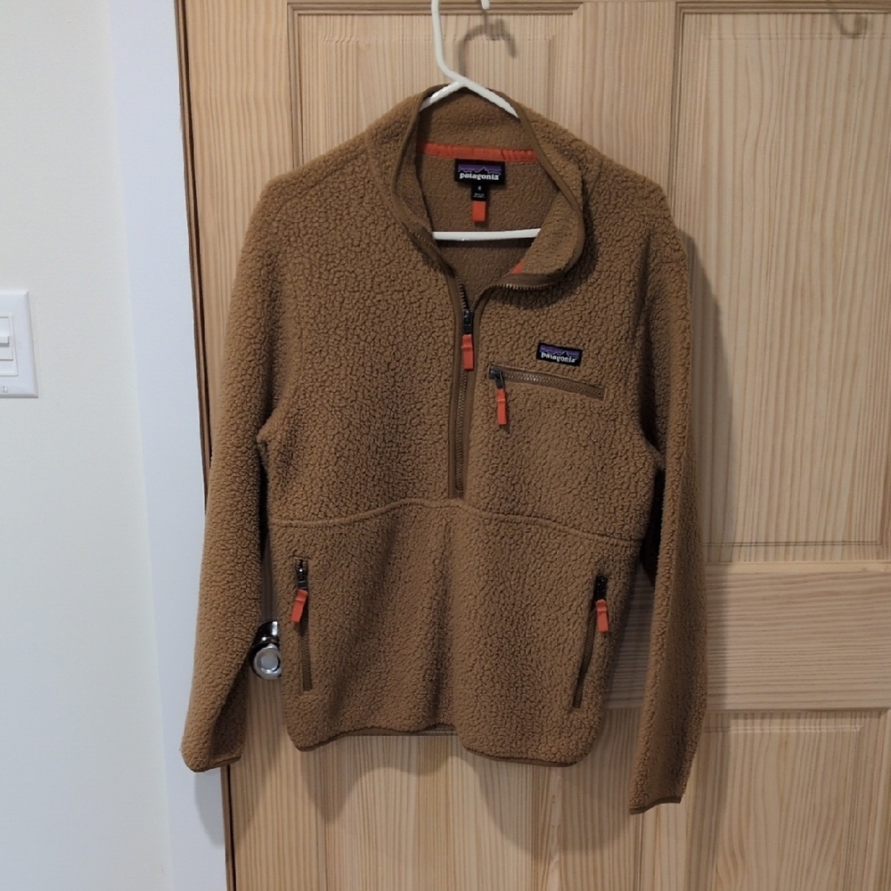 Patagonia Women's Brown Zip-Up Fleece Sweater